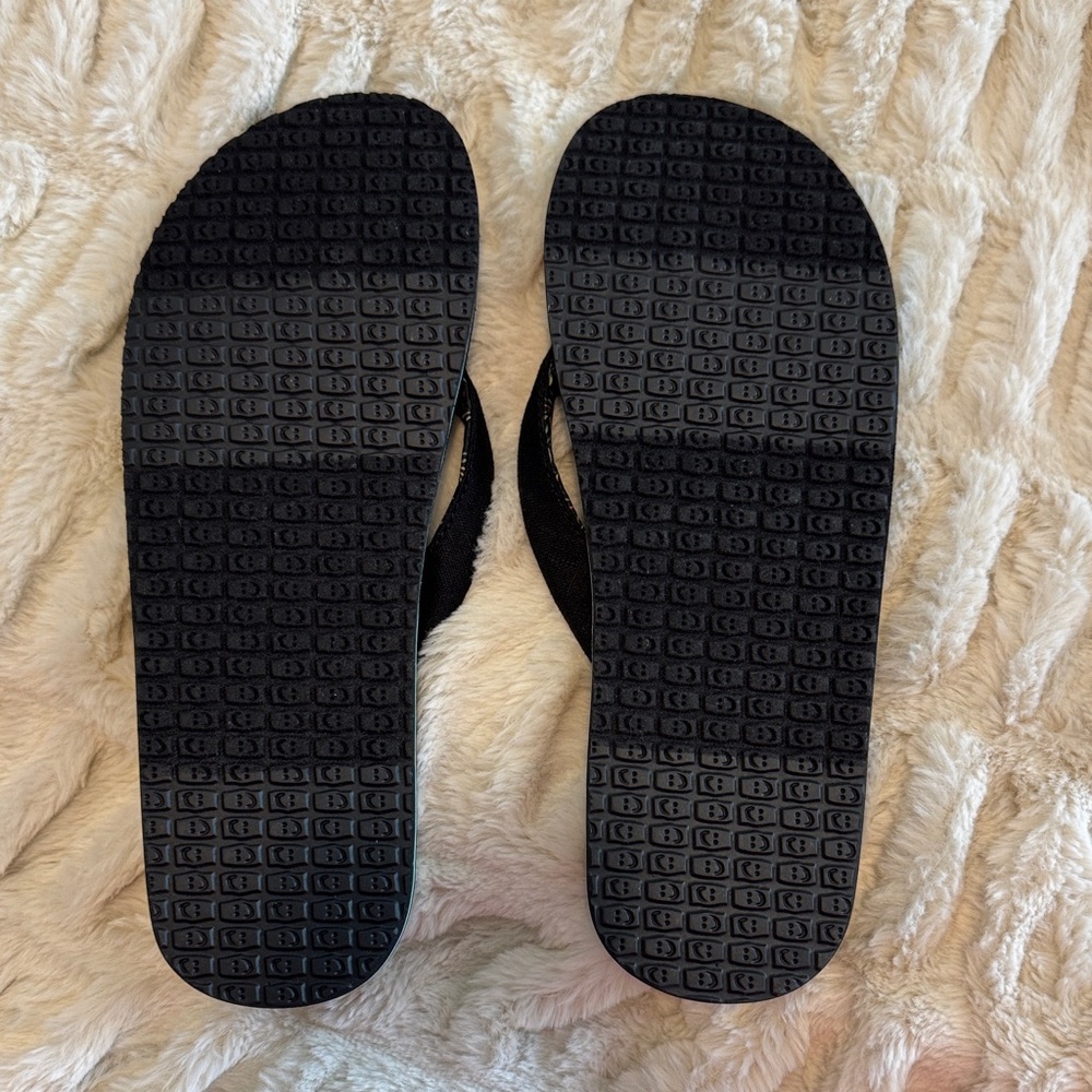 Sanuk Women’s Black Yoga Mat Flip Flops Turquoise Embroidered Floral NWOT 9 - Picture 4 of 4